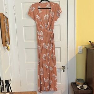 American Threads Peach Floral Maxi Dress